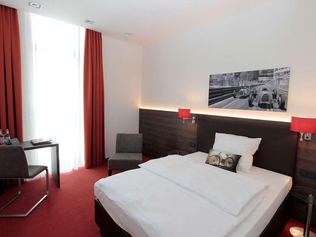 The Classic Oldtimer Hotel Ingolstadt Quarto foto